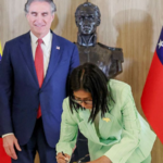 米国とベネズエラ、外交・領事関係の再開で合意　2019年断交から転換