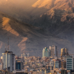 戦火の影で守られる文化遺産――イランの博物館閉鎖とゴレスターン宮殿被害