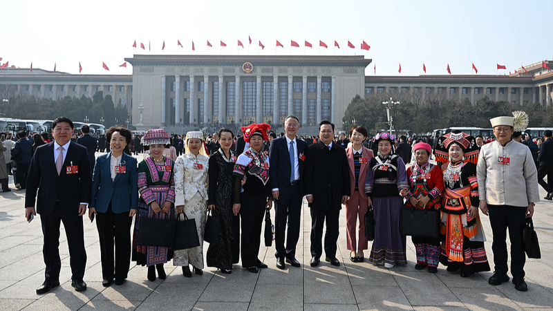 中国本土の「両会」閉幕、15次五カ年計画を承認――今週の注目ポイント