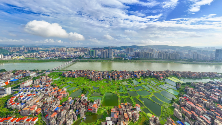 中国本土で「環境コード」草案を審議へ――全人代でグリーン統治の法整備