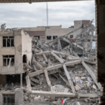 イラン戦争が2週目へ　ホルムズ海峡「閉鎖継続」発言で緊張高まる