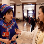 中国本土の第15次五カ年計画（2026-2030）承認：AI・高齢者ケア・グリーンの焦点 video poster