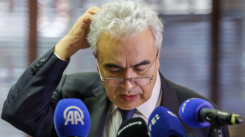 IEA、緊急石油備蓄4億バレル放出で加盟国が合意　史上最大の協調策