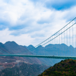 第15次五カ年計画案、6分野で109の重大プロジェクト　李強中国首相が説明