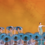 中国本土の舞台が進化：カンフーと詩を“現代の体験”に変える演出 video poster