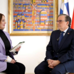 ウルグアイ大使が語る中国「両会」と第15次五カ年計画の世界的意味 video poster