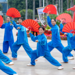 中国本土で拡大する「シルバー経済」 旅行と生活消費がけん引