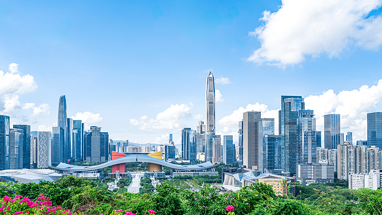 LOTIOI9POYOIJ1LE7J7N - NewsTomo – 日本語で読む、世界のニュースハブ 中国、秩序ある「自発的な対外開放」へ ビザ免除拡大と貿易・投資の安定策