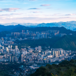 中国本土の成長転換を映す「黄岩石窟」再生、世界の開発モデルになるか