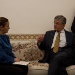 シリア駐中国大使が語る中国の指導力と多極化構想—両会の最中に video poster