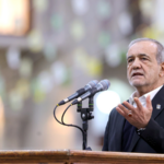 イラン大統領、米の「無条件降伏」要求を拒否　国営TV演説で