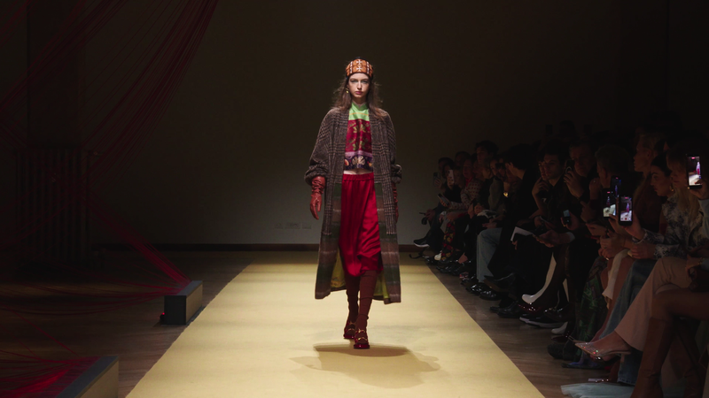 ミラノ・ファッションウィークで18回目の挑戦　中国本土の趙恵洲が示す“東洋美” video poster