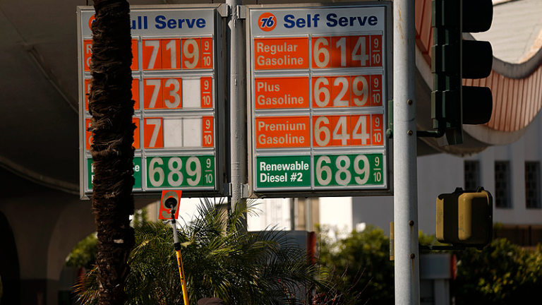 米国、戦略備蓄から1億7200万バレル放出へ　原油高とガソリン高に対応