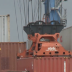 中東の空域閉鎖でアフリカ輸出に打撃　ケニア花き業者も足止め video poster