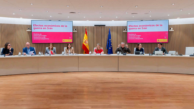 スペイン、イスラエル駐在大使を引き揚げ　外交代表を臨時代理大使に引き下げ