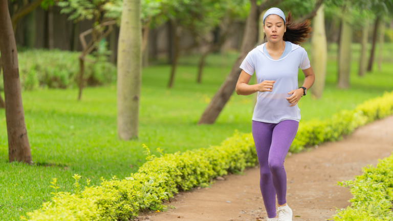北京で女性が「恐れず走れる」理由――街の目と公共空間の設計