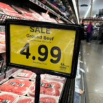 VEFQIIWF6KTK8LGUD8U6 - NewsTomo – 日本語で読む、世界のニュースハブ 米消費者信頼感が2026年最低に イラン戦争でガソリン高、先行き不安