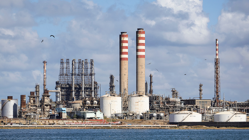 米国、ベネズエラ制裁の例外措置を拡大　原油・肥料輸出を後押し