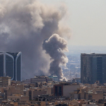 米・イスラエルの対イラン攻撃後、中東緊張が連鎖—ヒズボラ参戦で拡大 video poster