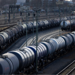 ホルムズ海峡が封鎖状態続く、原油99ドル超に—2026年3月の世界経済への波紋