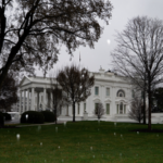 米国経済に「三重苦」：インフレ・雇用悪化・成長減速、GDP見通しも下方修正