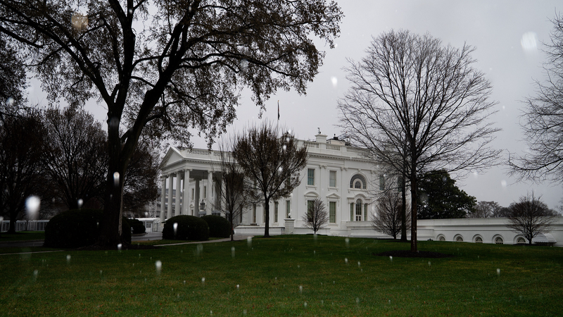 米国経済に「三重苦」：インフレ・雇用悪化・成長減速、GDP見通しも下方修正