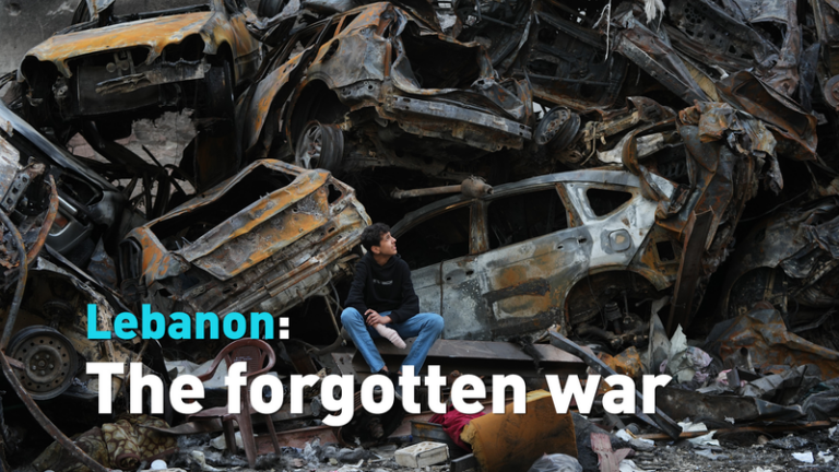 イスラエルとレバノンの和平協議が始まるも、100万人の避難民発生で地域情勢が緊迫 video poster