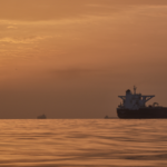 ホルムズ海峡封鎖、休戦期限目前で緊張高まる 米イラン協議の行方は video poster