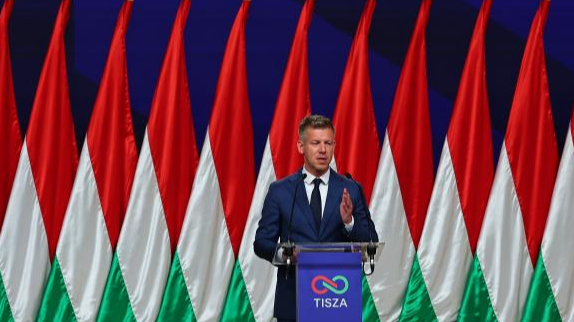 ハンガリー新政権、EUとの協力と改革計画を表明