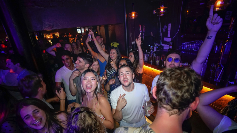 ロンドンのナイトクラブ、売上減とコスト上昇で存続の危機