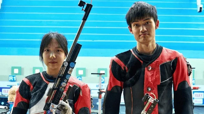 中国本土の王子飛・盛李浩、ISSFグラナダ大会で10mエアライフレMixed団体優勝
