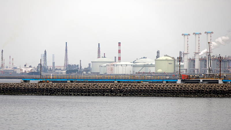 日本、5月から追加で20日分の石油備蓄を放出へ – 安定供給と代替輸入ルートの確保へ