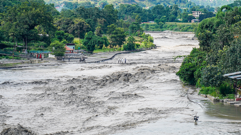 ネパール、過去1年間の自然災害で496人が犠牲に