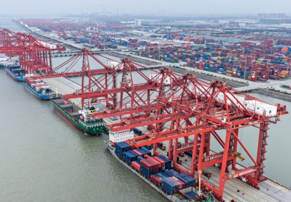 断片化する世界経済で、中国が安定の要に