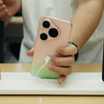 ファーウェイ、新フラッグシップ「Pura 90」シリーズと世界初の横長折りたたみスマホを発表