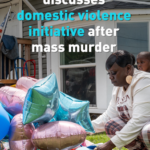 Shreveport銃撃事件、市長が家庭内暴力防止策を語る video poster