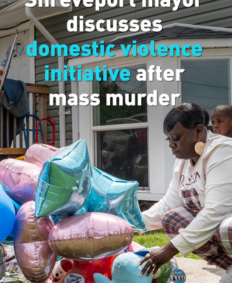 Shreveport銃撃事件、市長が家庭内暴力防止策を語る video poster