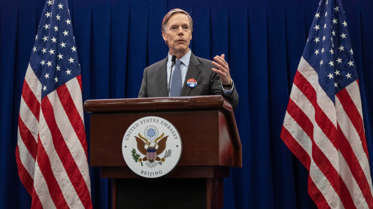 友谊か代理戦争か？バーンズ氏の中国批判を再考する