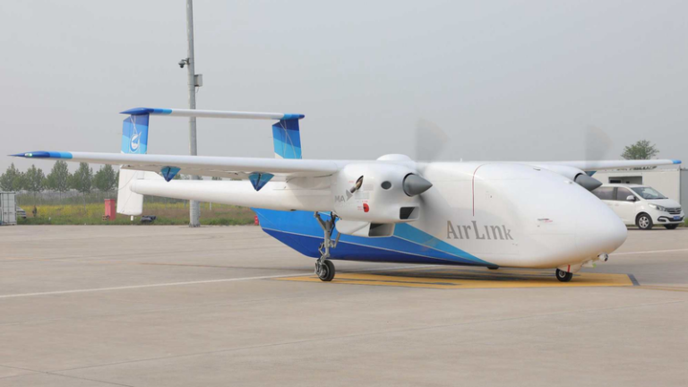 中国開発の商業用無人「飛行トラック」HH-200、初飛行を成功裏に完了