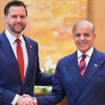 LBFOEFH9GYJV2JLMHAS7 - NewsTomo – 日本語で読む、世界のニュースハブ パキスタン首相シェバズ・シャリフ、米副大統領J.D.ヴァンスと会談――中東和平への協調姿勢を確認