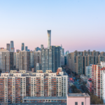 中国、違法な外国の域外法権措置に対抗する新規則を即時発効