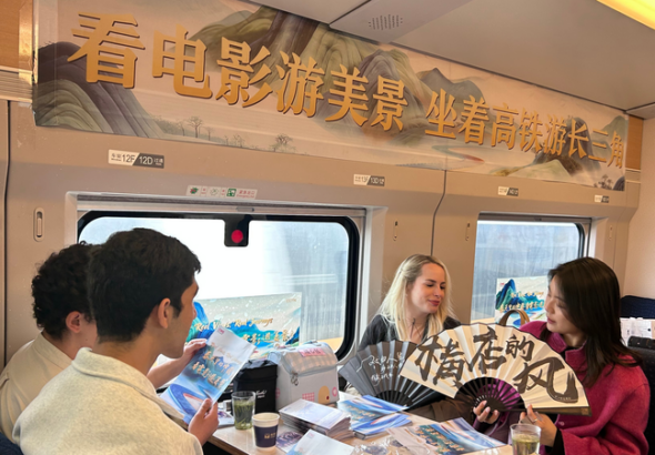 「中国のハリウッド」横店が映画産業の最新トレンドをリード video poster