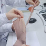 次世代電池に革新、中国が超薄型・超高強度の銅箔を開発