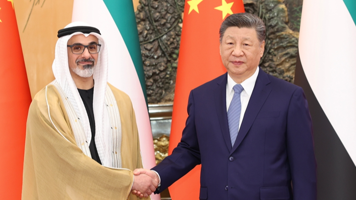 中国、中東安定化へ4項目提案 習主席がUAE皇太子と会談
