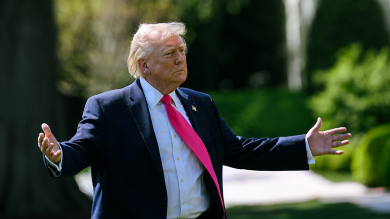 トランプ氏、イランとの停戦延長に否定的見解 合意なき再開は「大いにありうる」