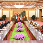 習近平主席、アラブ首長国連邦アブダビ首長国王太子と会談 video poster