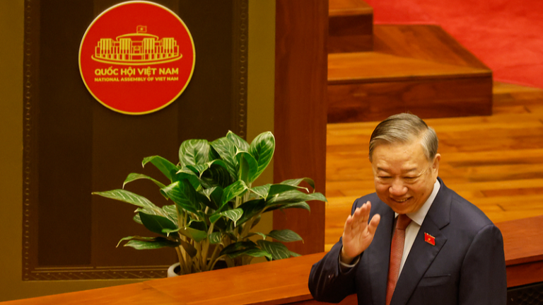 ベトナム新大統領、就任1週間で中国訪問 迅速な外交が示す戦略的優先