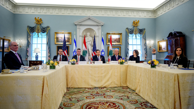 イスラエルとレバノン和平協議、ヒズボラ武装解除と停戦要求で隔たり