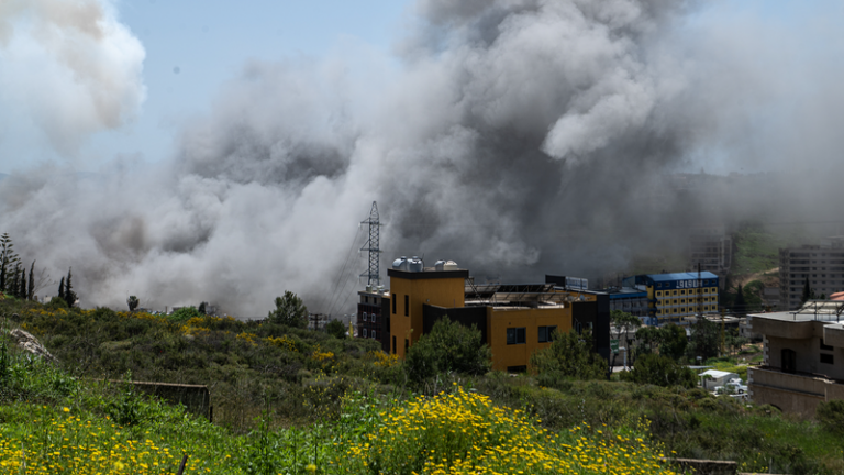 イスラエル・レバノン、10日間の停戦が発効