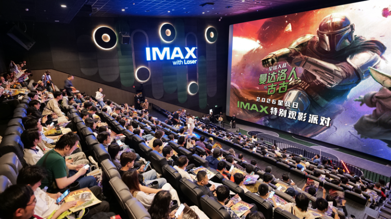 北京のファンが熱狂！スター・ウォーズ新作.IMAX試写会